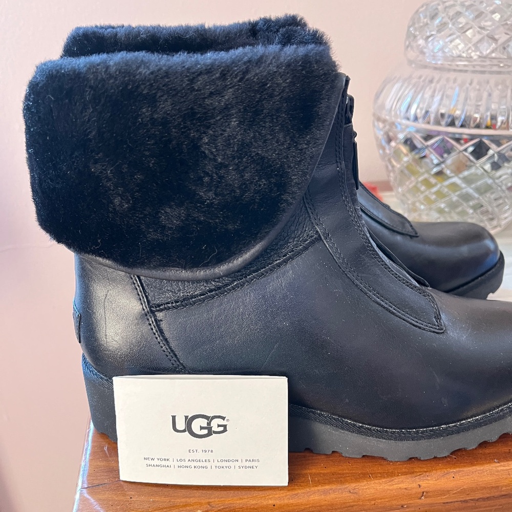 UGG Women's